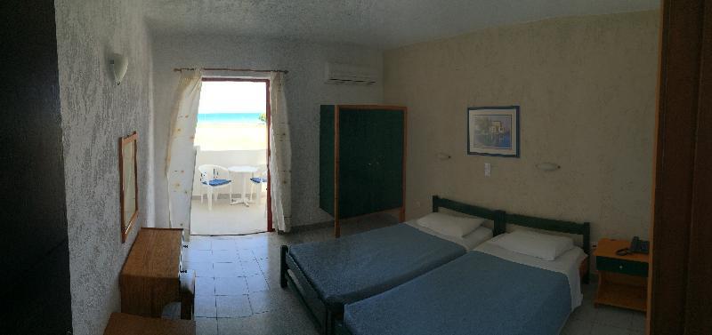 Captain Pavlos Лампи Экстерьер фото